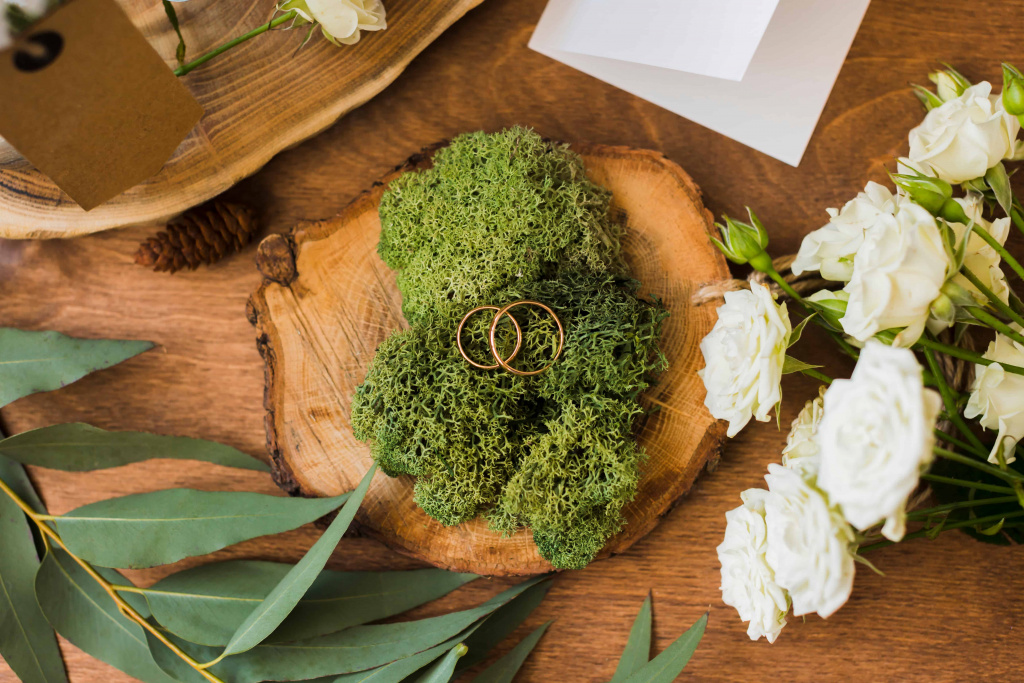wedding-floral-ornaments-table (1).jpg
